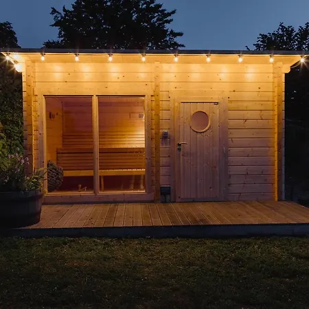 Manor House Farm By Birch Дом отдыха