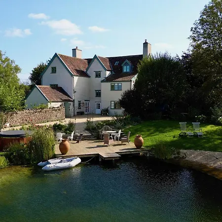 Manor House Farm, By Birch Bristol