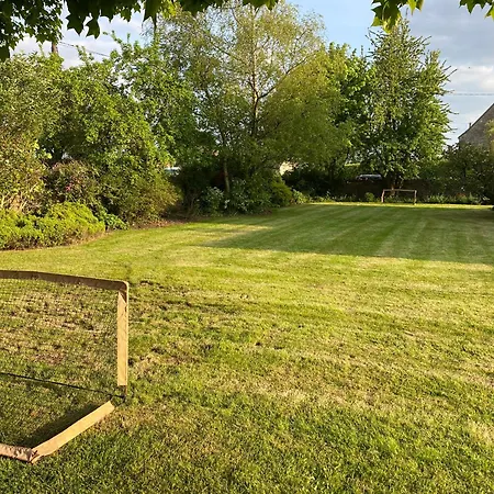 Manor House Farm, By Birch Bristol